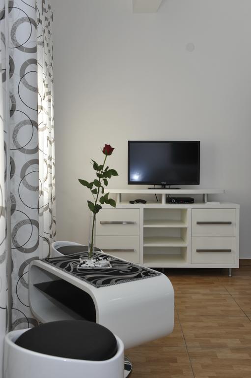 Apartment Jovana Nikšić Kamer foto