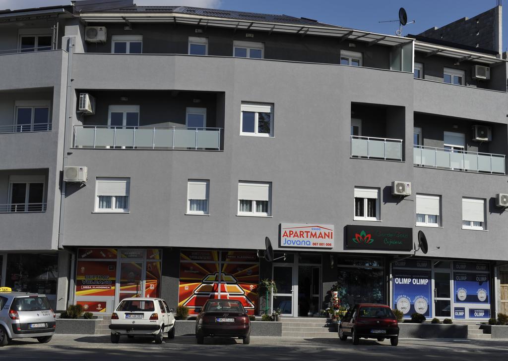 Apartment Jovana Nikšić Buitenkant foto